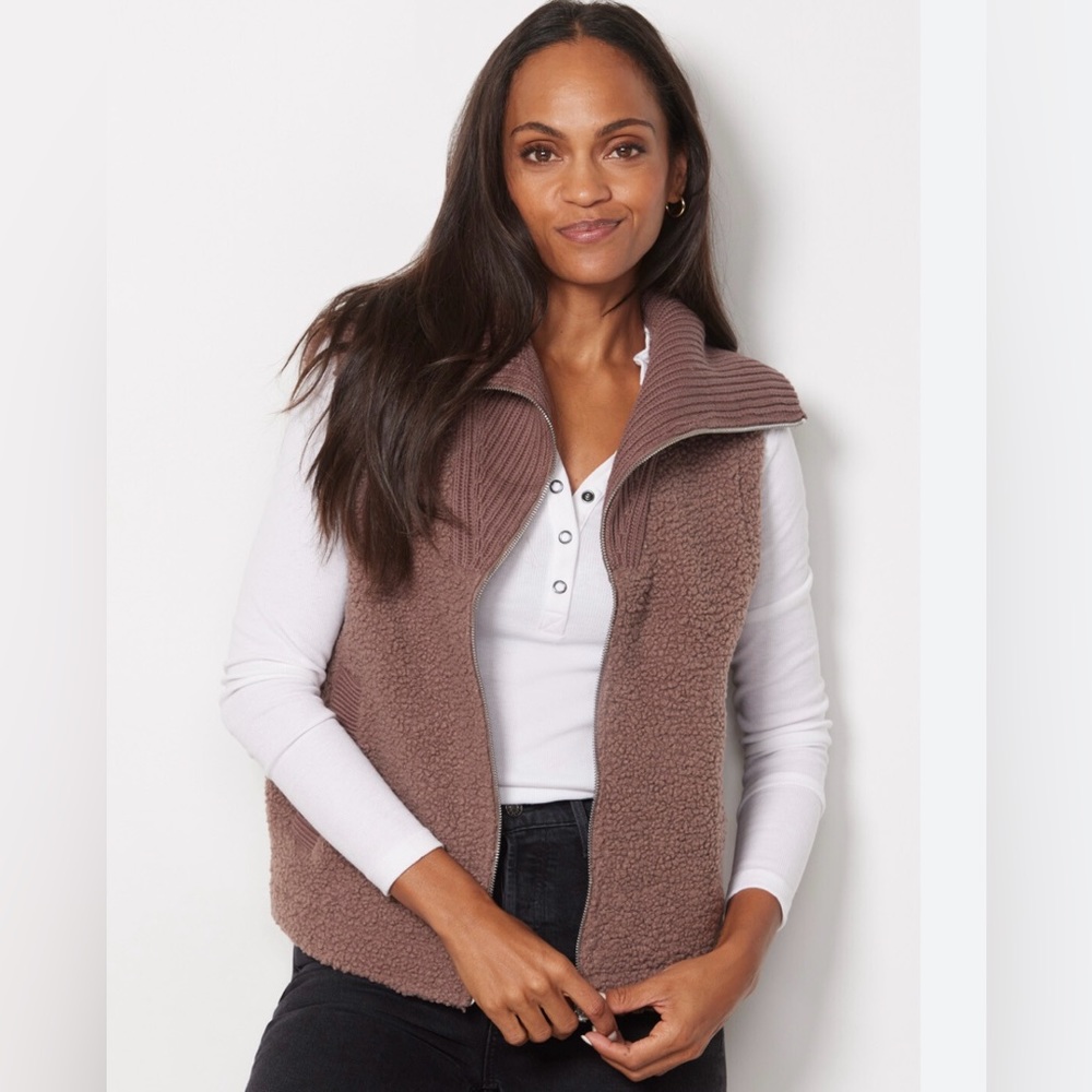 Varley Aspen Gilet Vest - New without tags color is Mauve